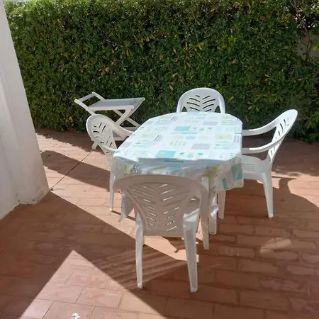 Nautilus Agradable A 5 Minutos A Pie De La Playa רוזס